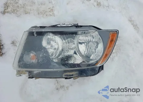 2015 Jeep Compass Latitude z USA, uszkodzony, nr VIN 1C4NJDEB1FD271591